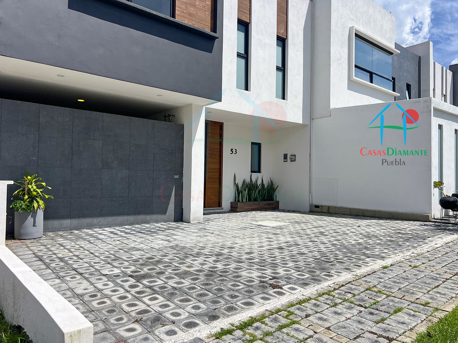 Parque Aguascalientes Casa Hugo EC - Estacionamiento 1